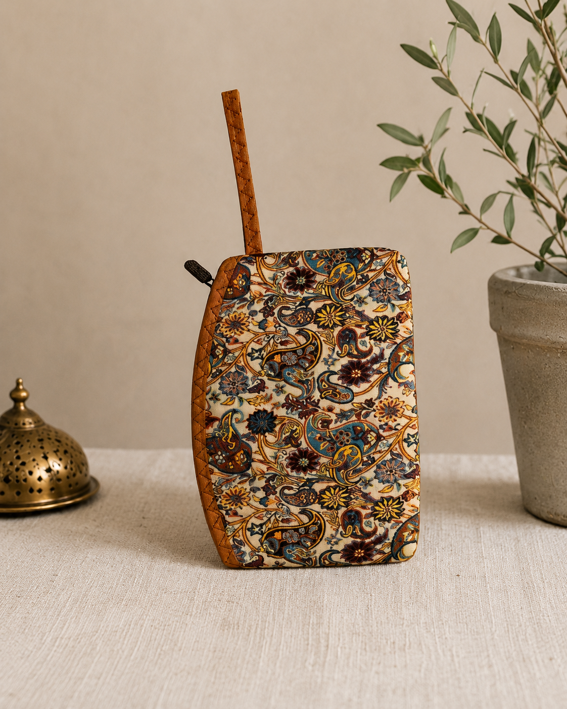 Kilim Desenli Terme Kumaş Orta Boy El Çantası